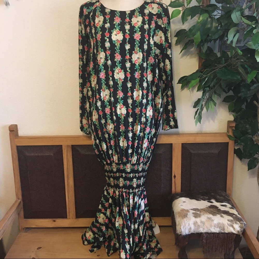 Vintage 80s Carole Little elastic band dress